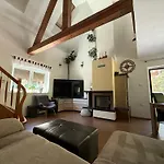 Villa Tin & Koca Tin Prestranek