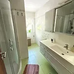 Villa Tin & Koca Tin Prestranek