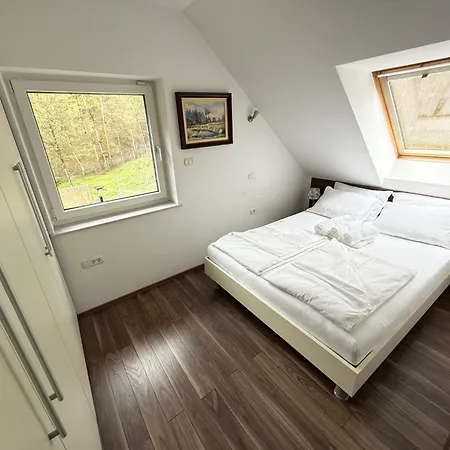 Tin & Koca Tin * Prestranek