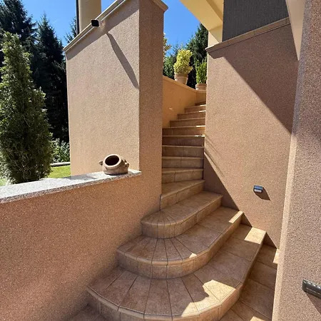 Tin & Koca Tin Prestranek