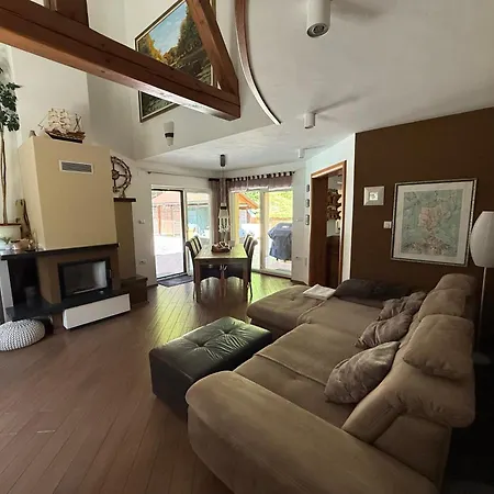 Tin & Koca Tin Prestranek