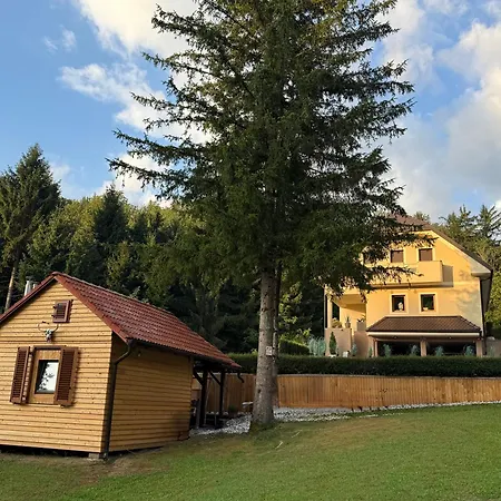 Villa Tin & Koca Tin