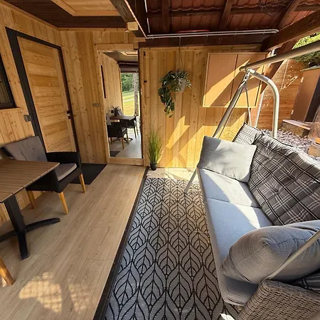 Tin & Koca Tin Prestranek