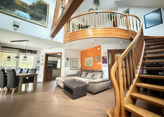 Tin & Koca Tin Villa *