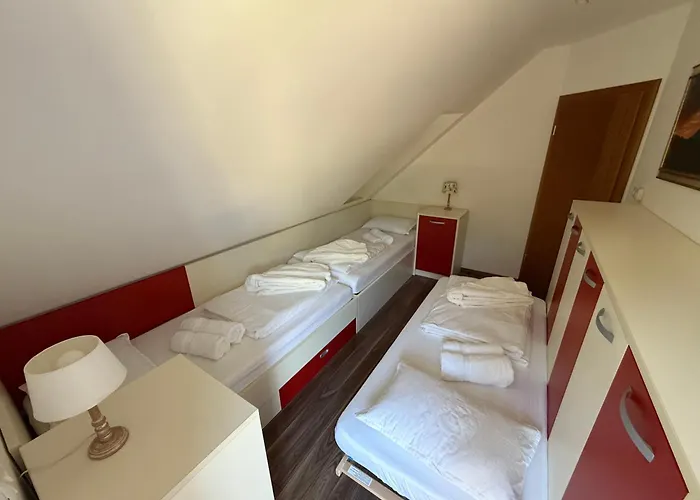 Villa Tin & Koca Tin