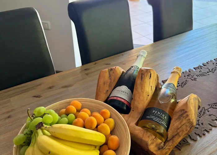 Tin & Koca Tin Villa